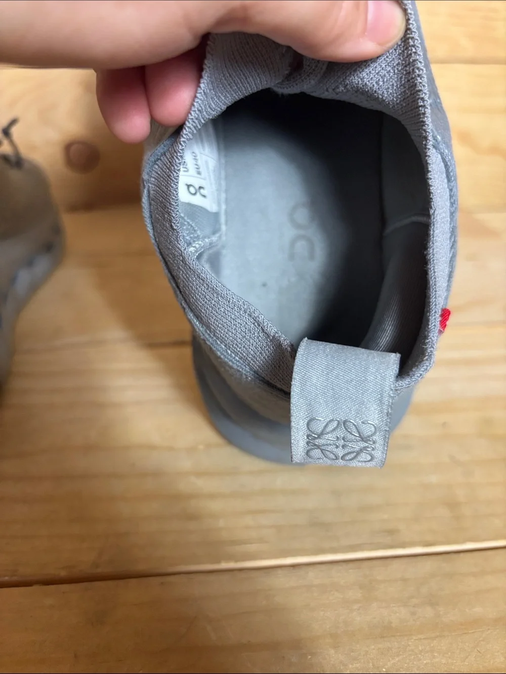Loewe On cloud tilt gray sneakers Men’s 7